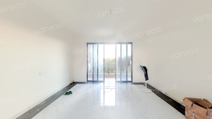 碧桂园凤凰湾翰华苑二手房实景图