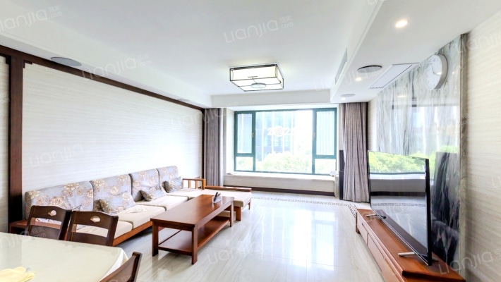 名门滨江苑二手房实景图