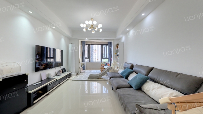 保利观塘上锦二手房实景图