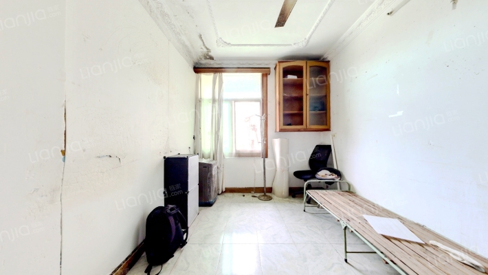 电车宿舍二手房实景图