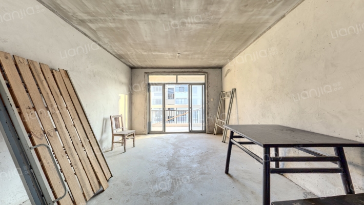 明南佳苑二手房实景图