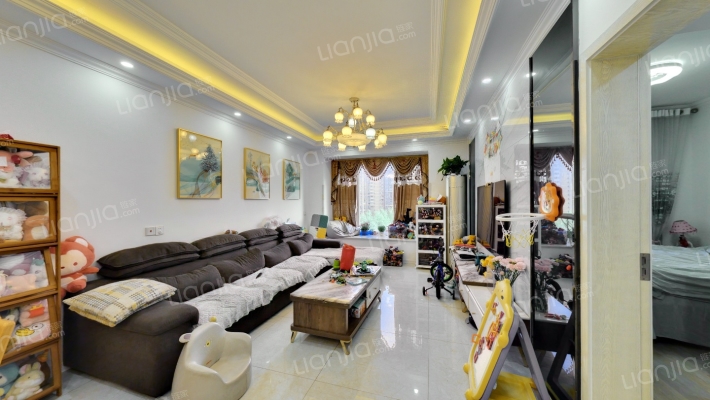 人居盛和林语南区二手房实景图