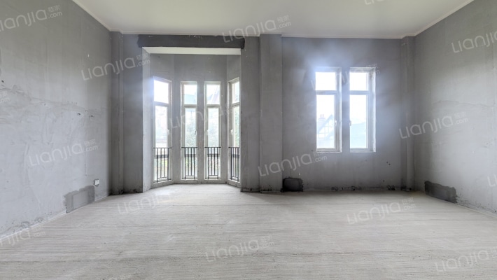 置信牧山丽景三期二手房实景图