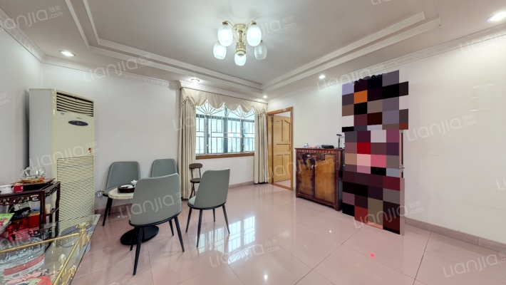 港逸豪庭二手房实景图