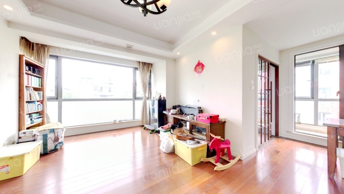 浦江华侨城5期二手房实景图