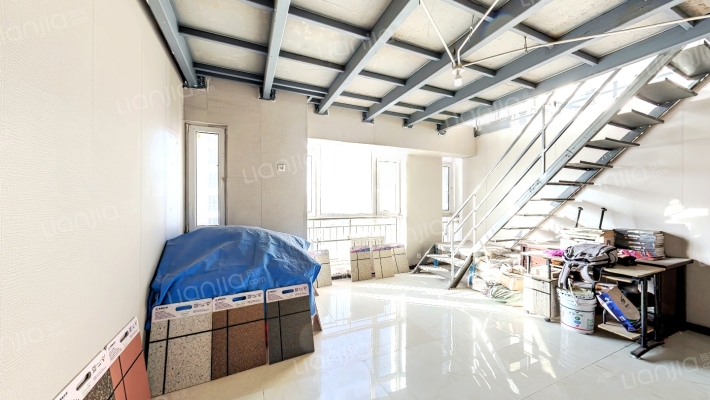 东城国际商务广场二手房实景图