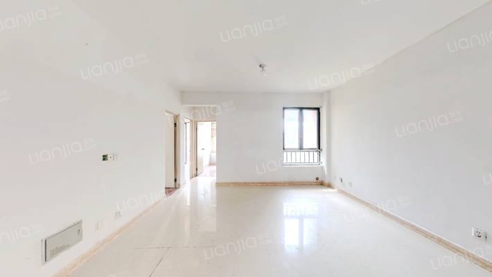 龙峰花园二手房实景图