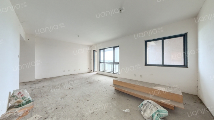 蜀镇锦云阁二手房实景图