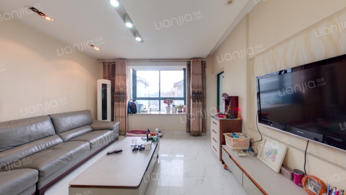 汇景新苑二手房实景图