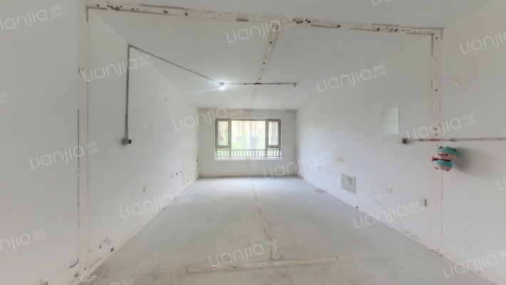 鲁商凤凰城二手房实景图