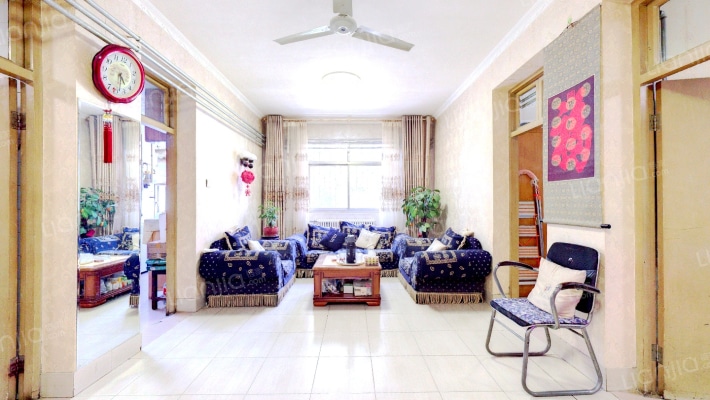 烟厂家属院二手房实景图