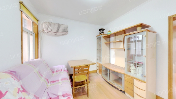 樱海公寓二手房实景图