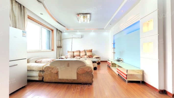 梅石小区二手房实景图