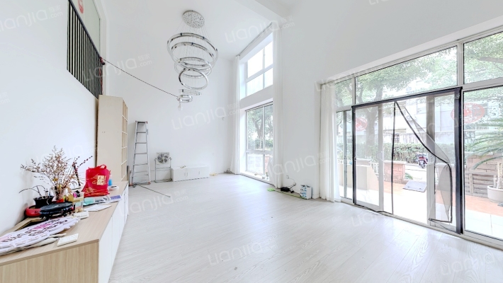 保利名苑(别墅)二手房实景图