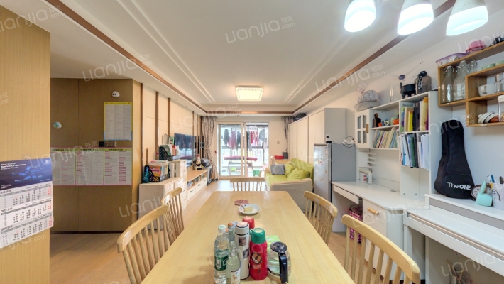 万科公园大道二手房实景图