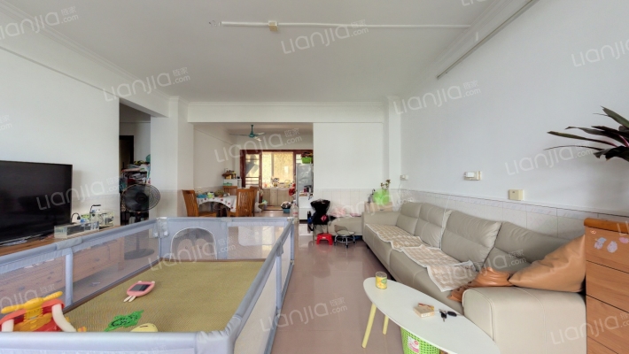 教师小区二手房实景图