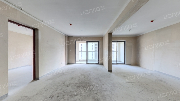 中交保利江语云城二手房实景图