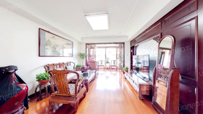 听海蓝珊二手房实景图