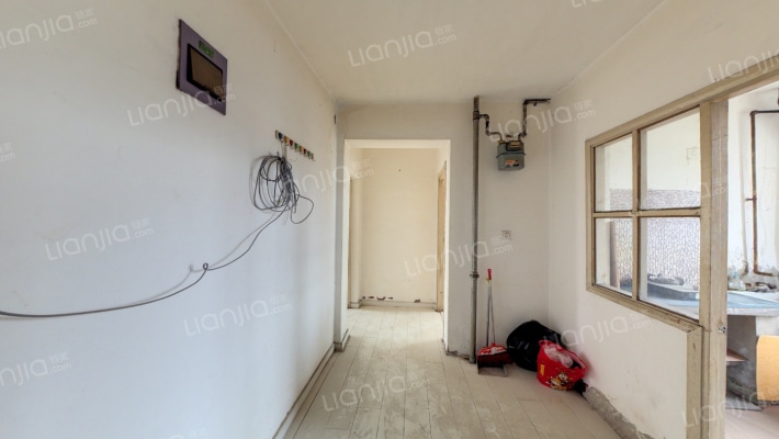 新兴社区二手房实景图