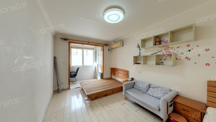 上大东村二手房实景图