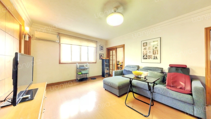 沈家弄路946弄二手房实景图