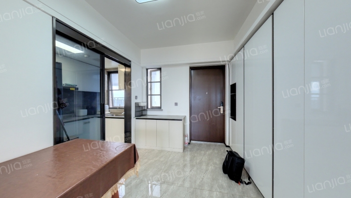 万科高第二手房实景图