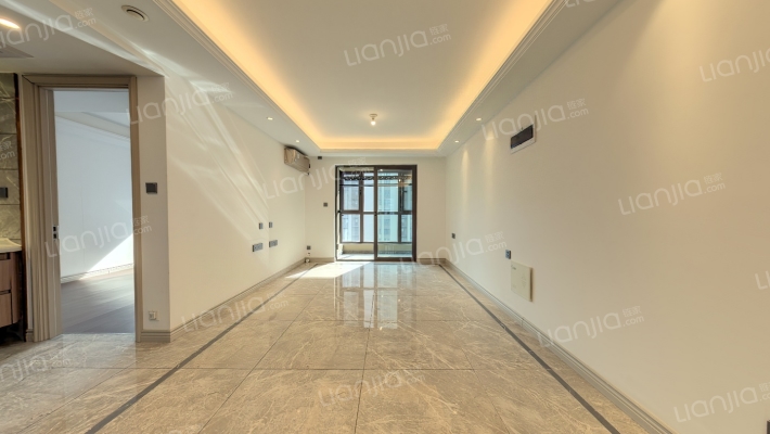 万科城湖心岛二手房实景图