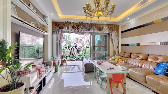 东骏豪苑二手房实景图