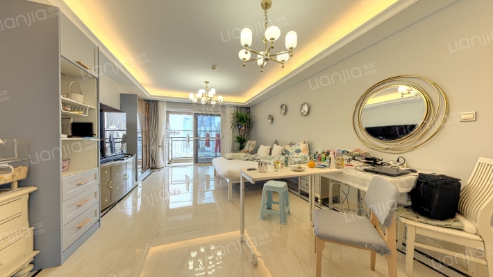 万科翡翠国际二手房实景图