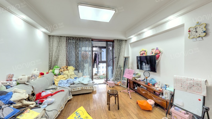 东新府二手房实景图