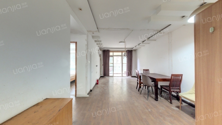 万达江南明珠二手房实景图