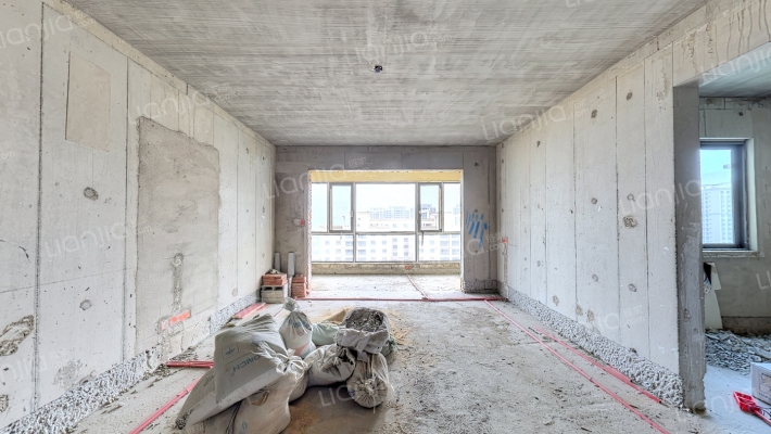 路桥锦绣中央二手房实景图