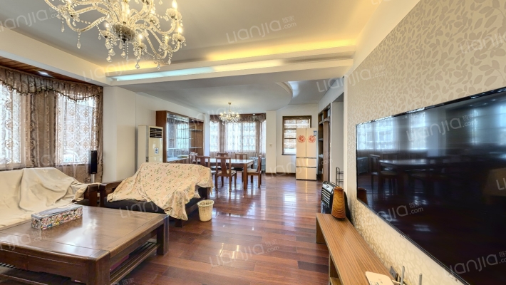 山水华庭二手房实景图