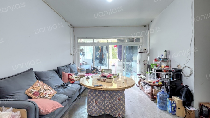 人和花园B区二手房实景图