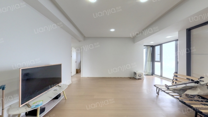 泽科御峰二手房实景图