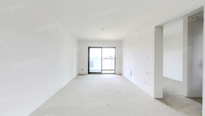 华侨城运河湾C区二手房实景图