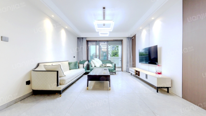 复地金融岛二手房实景图