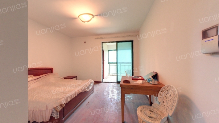 华庭云顶二手房实景图