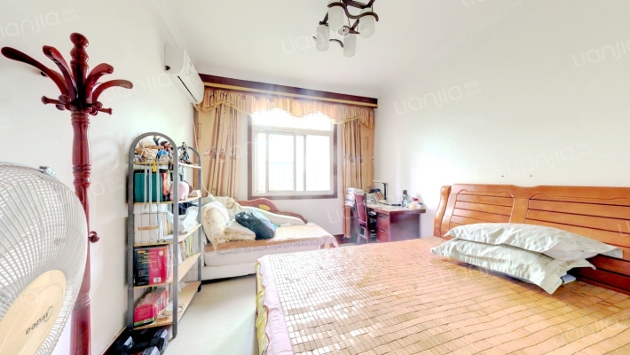 巢湖西路新汽车站综合楼二手房实景图