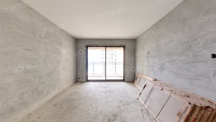 国瑞华庭二手房实景图