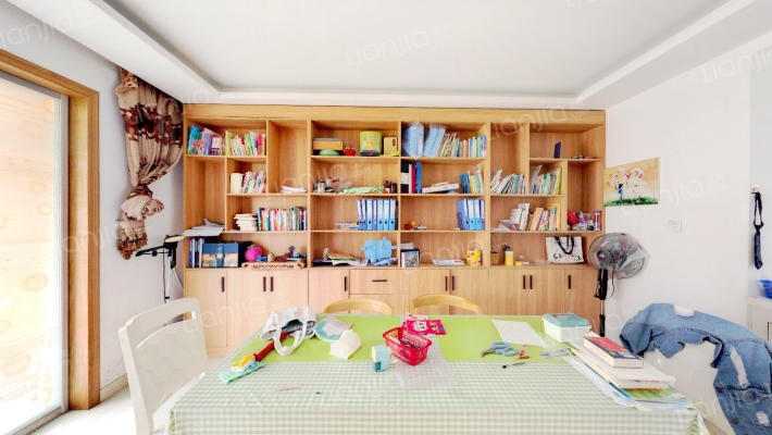 万马樱花公馆二手房实景图