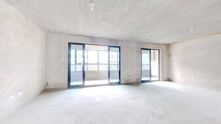 琥珀晴川里二手房实景图