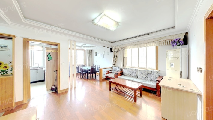 万国新村二手房实景图