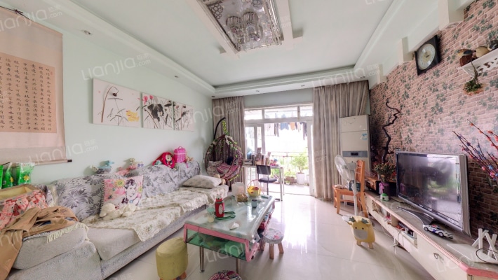 芳草绿岸二手房实景图