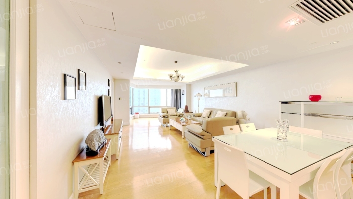 玄武湖金茂广场二手房实景图