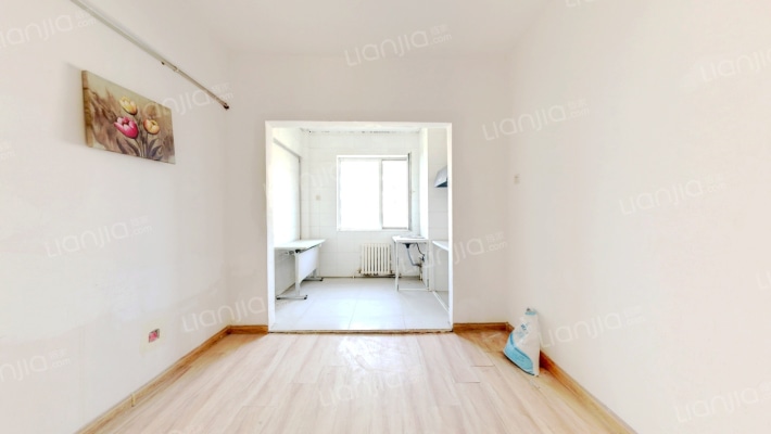 颐莲家园二手房实景图