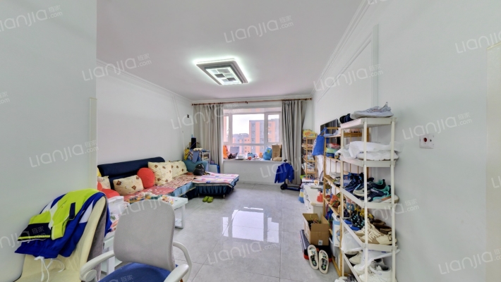 领秀蓝珀湖四期二手房实景图