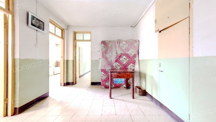 六厂东街二手房实景图