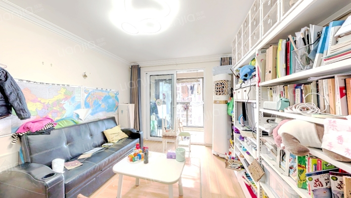 万科城棕榈苑二手房实景图