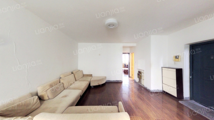 南辛花园二手房实景图